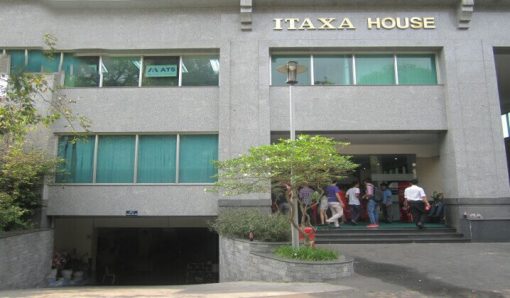 Dự án thi công vách ngăn vệ sinh cho tòa nhà Itaxa